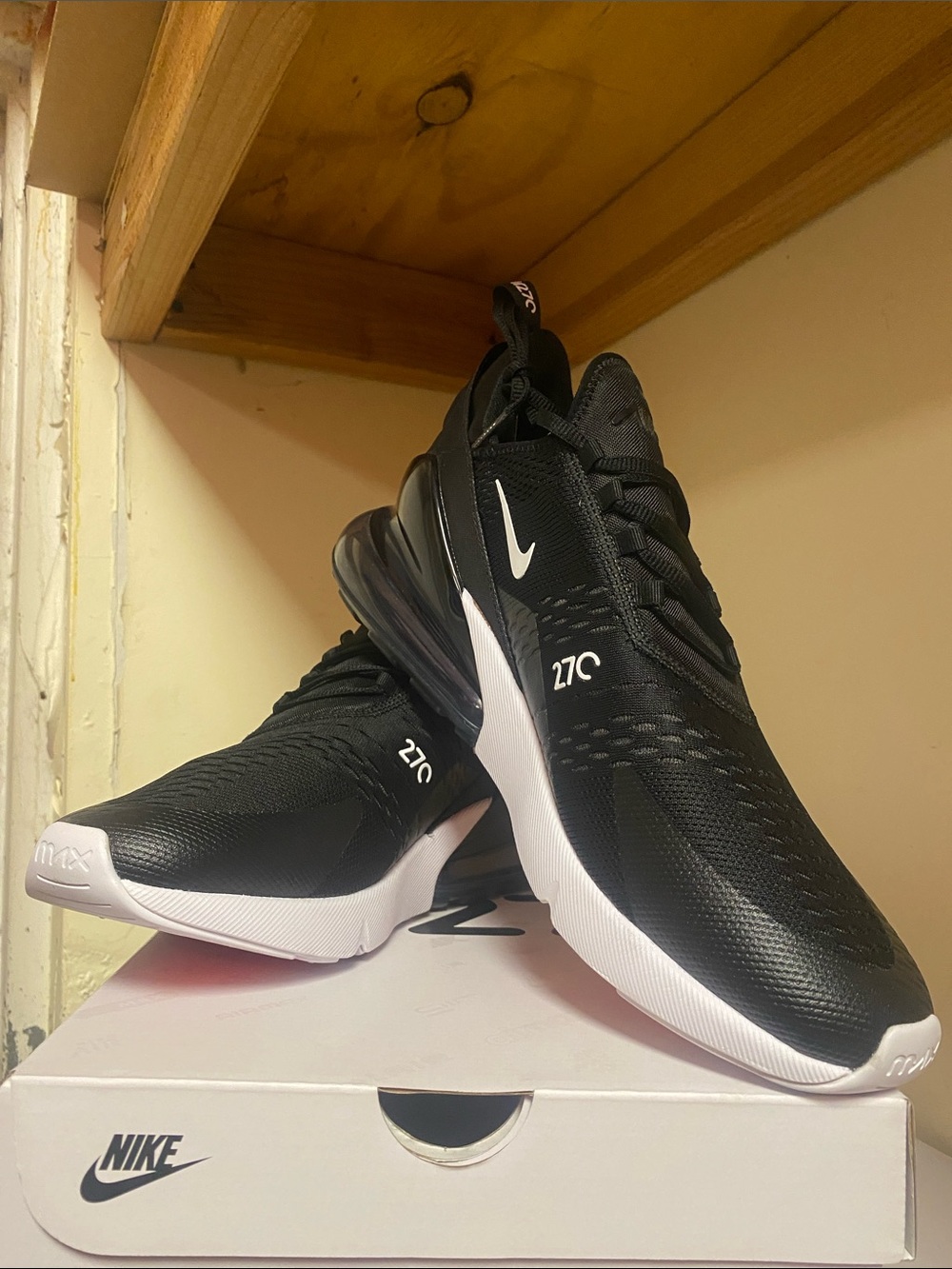 Nike Air Max 270 Men's Black/White Athletic Sneakers